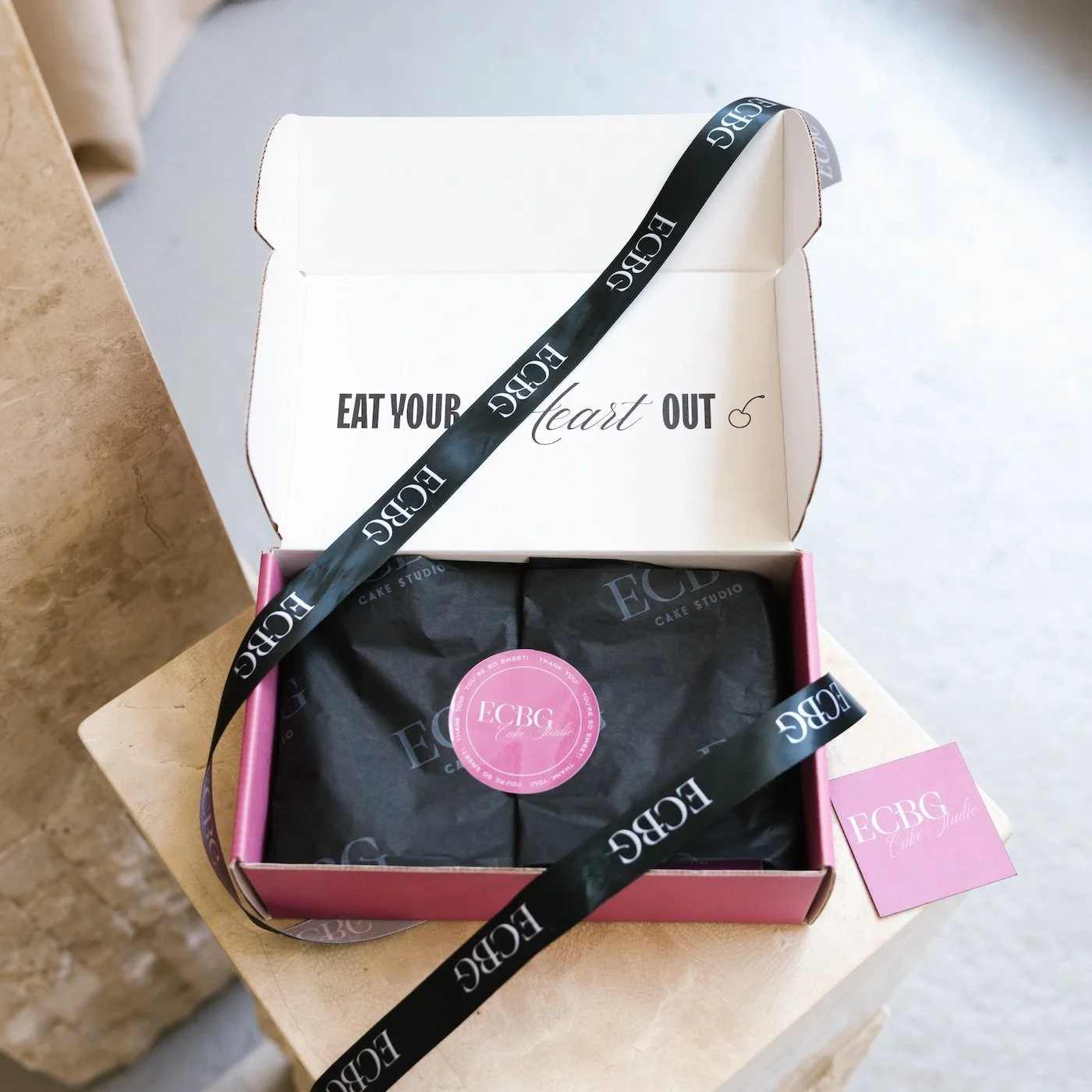 邦楽 cakebox Our Flavorites Box — Custom Cakes in Chicago | ECBG Cake Studio